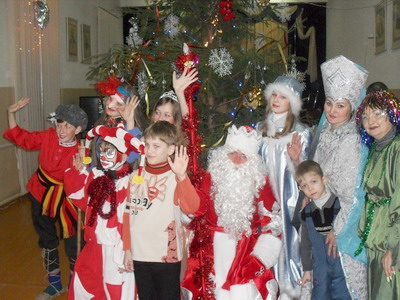Театрализованные представления «Волшебство под Новый год» состоялись в Детской школе искусств №1 города Шумерли
